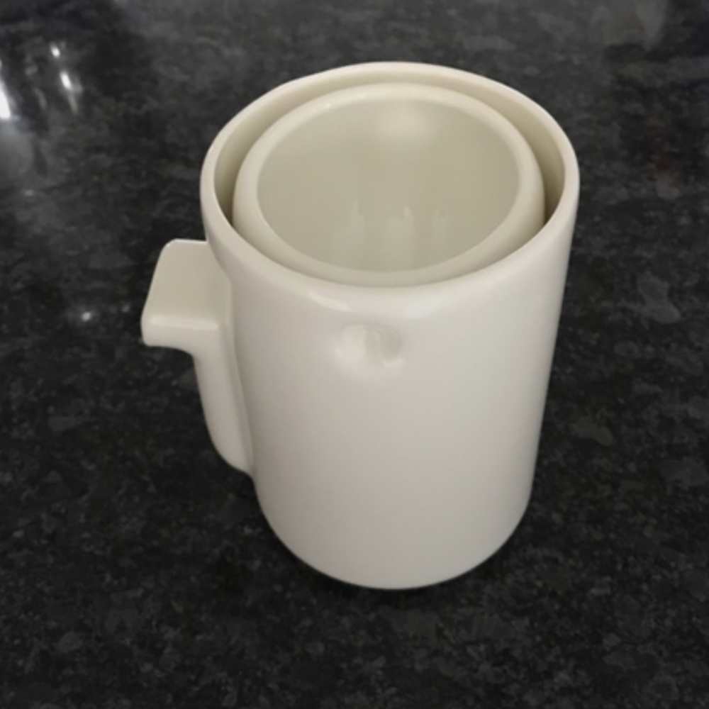 New TONFISK creamer and sugar bowl